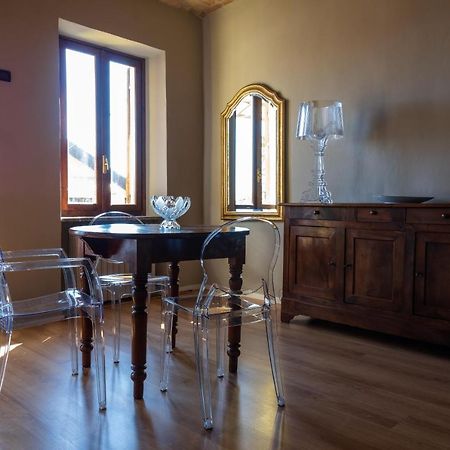 Alla Torre - Nel Cuore Del Borgo Storico Castagnole delle Lanze Luaran gambar