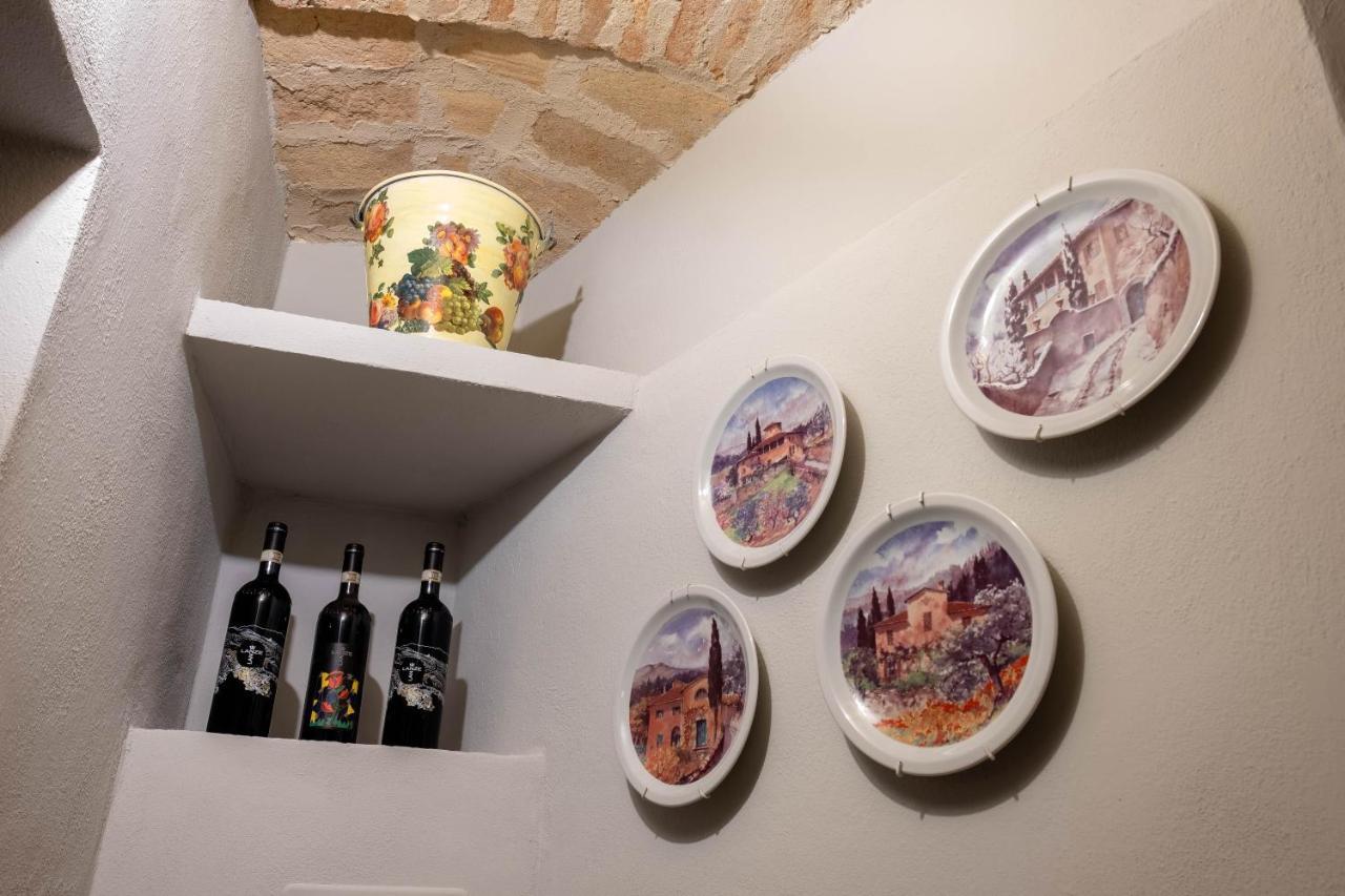 Alla Torre - Nel Cuore Del Borgo Storico Castagnole delle Lanze Luaran gambar