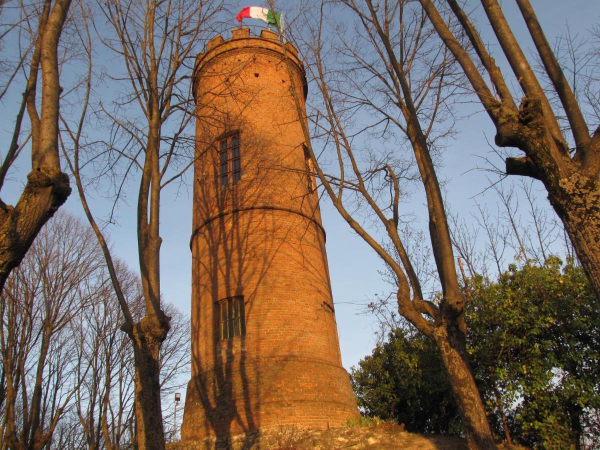 Alla Torre - Nel Cuore Del Borgo Storico Castagnole delle Lanze Luaran gambar