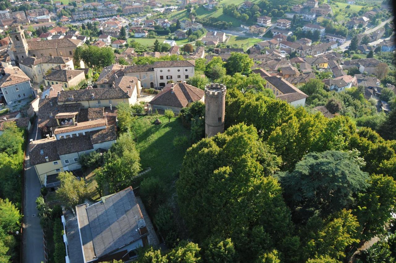 Alla Torre - Nel Cuore Del Borgo Storico Castagnole delle Lanze Luaran gambar